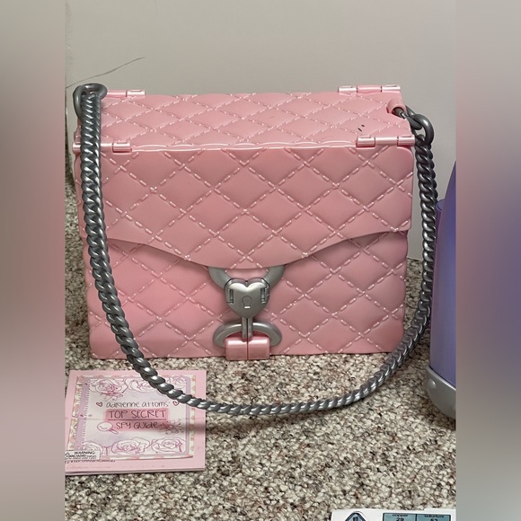 Project MC2 Set - Picture 6 of 10